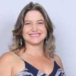 Sra. Edna Hércules Augusto - Pró-Reitora de Administração